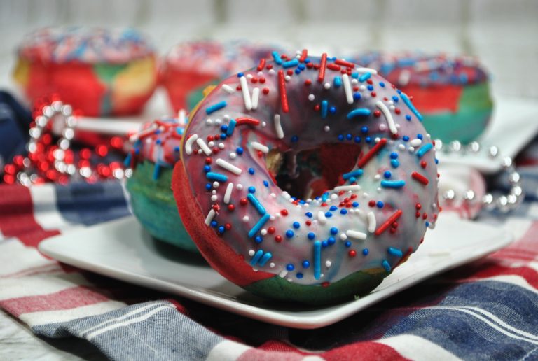 Superhero Desserts: Captain America Donuts